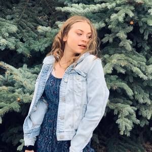 Meet your Posher, Melanie